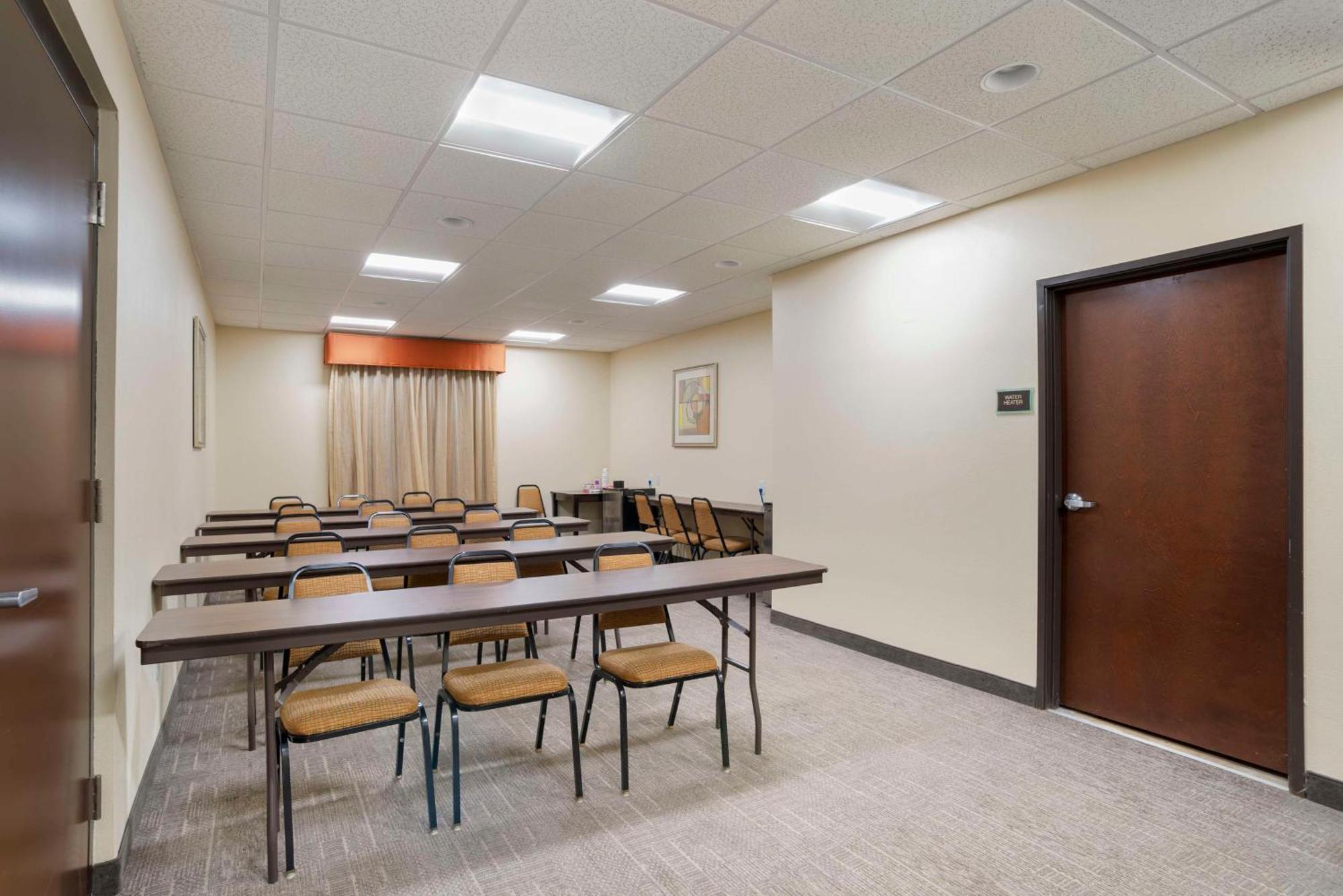 Best Western Plus Flowood Inn & Suites Eksteriør billede