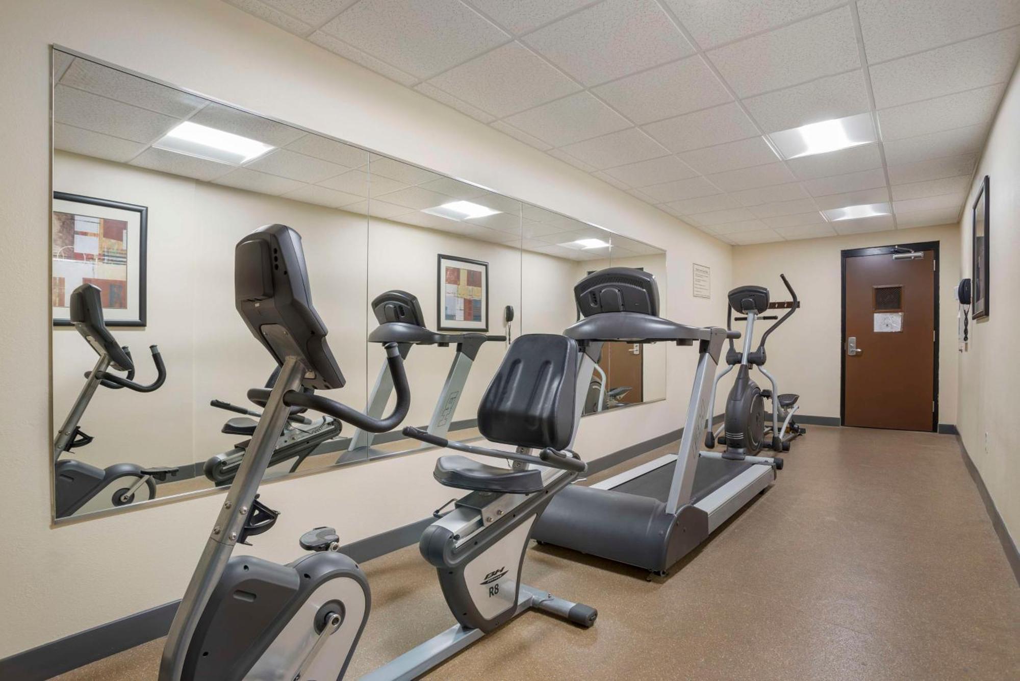 Best Western Plus Flowood Inn & Suites Eksteriør billede