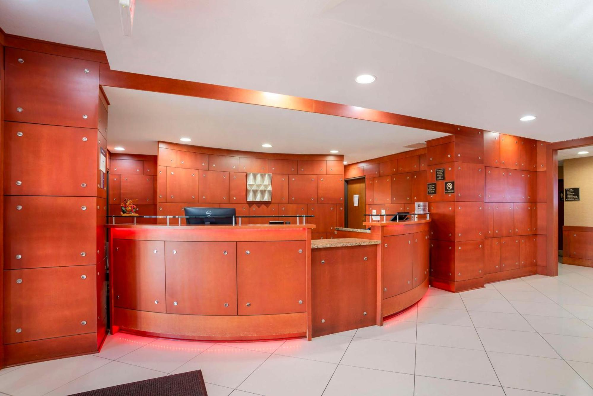 Best Western Plus Flowood Inn & Suites Eksteriør billede